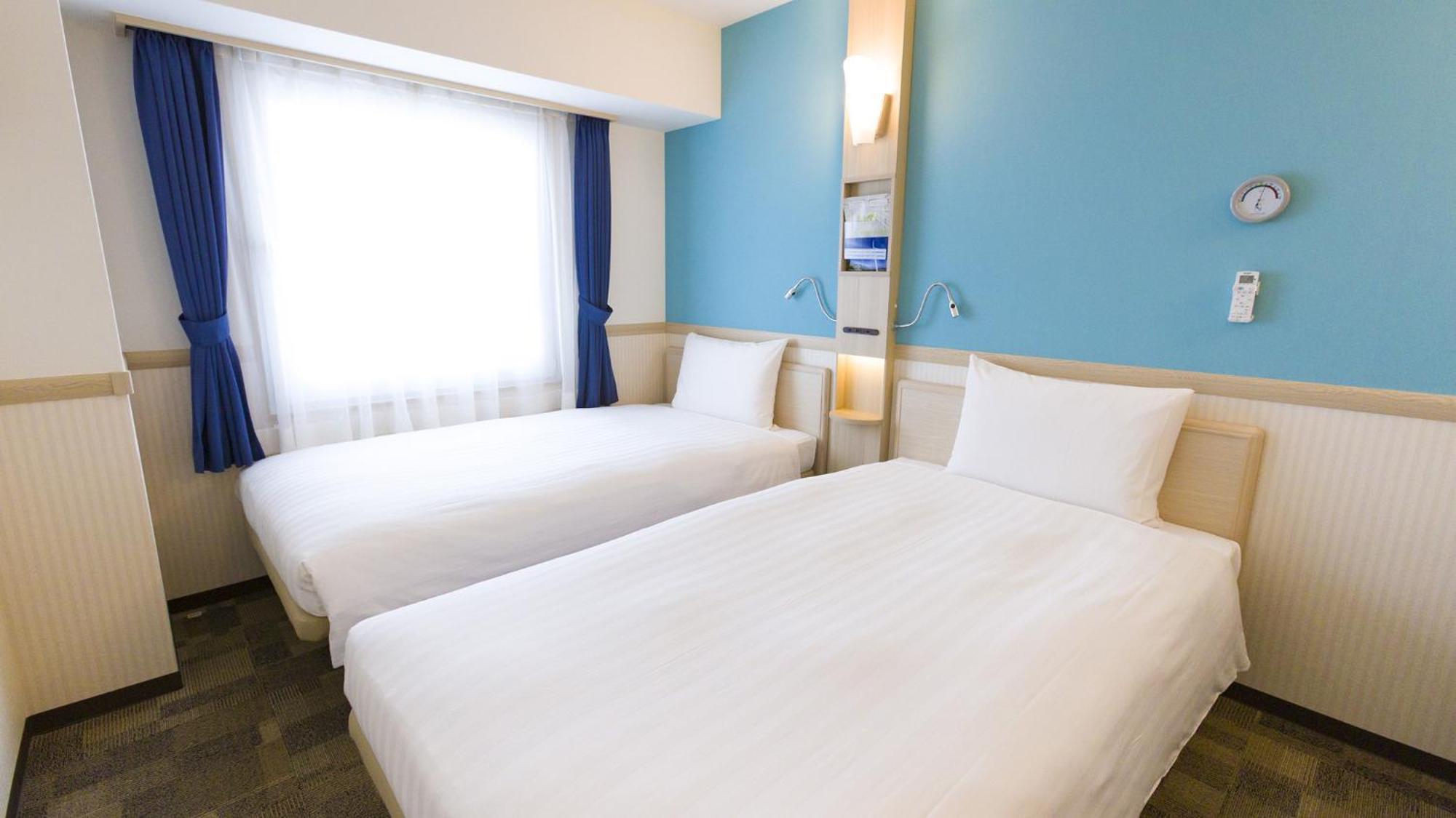 Toyoko Inn Nara Oji Eki Minami Guchi Стая снимка